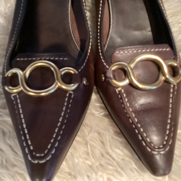 Prada Women Pointed Toe Kitten Heel Leather Pumps,Size (37)6,Color Brown Preown - Picture 2 of 4